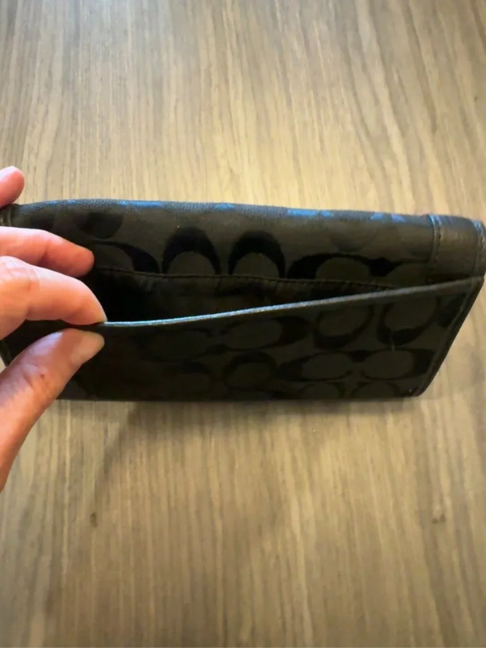 NWT COACH Signature Turnlock Slim Envelope Wallet Black F49165